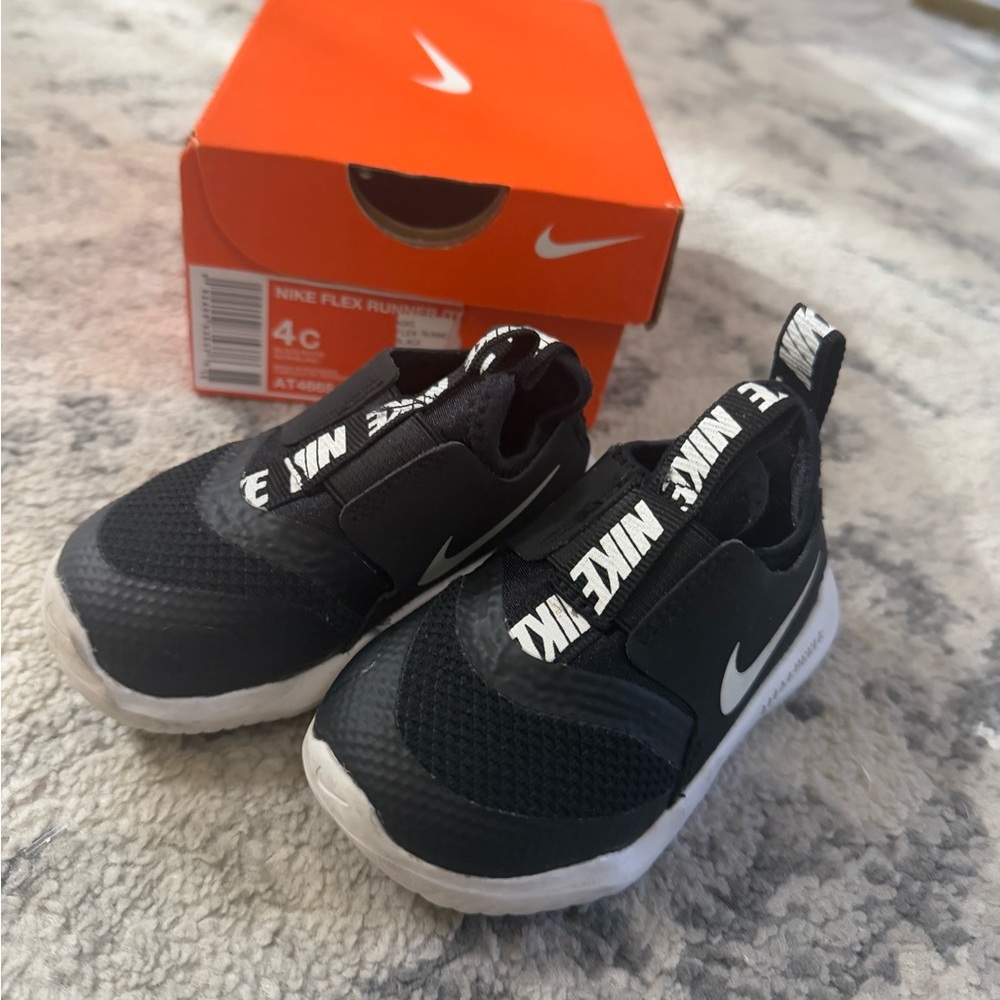 Nike Kids Black Flex Runner Shoes
